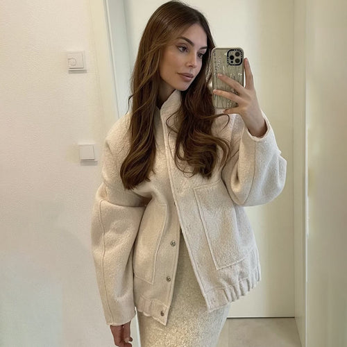 Damen Oversized Strickjacke aus weichem Teddystoff mit Stehkragen und seitlichen Taschen EB