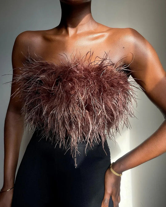 Damen Glamouröses Plüsch-Top mit abnehmbaren Trägern und fransigen Details EB
