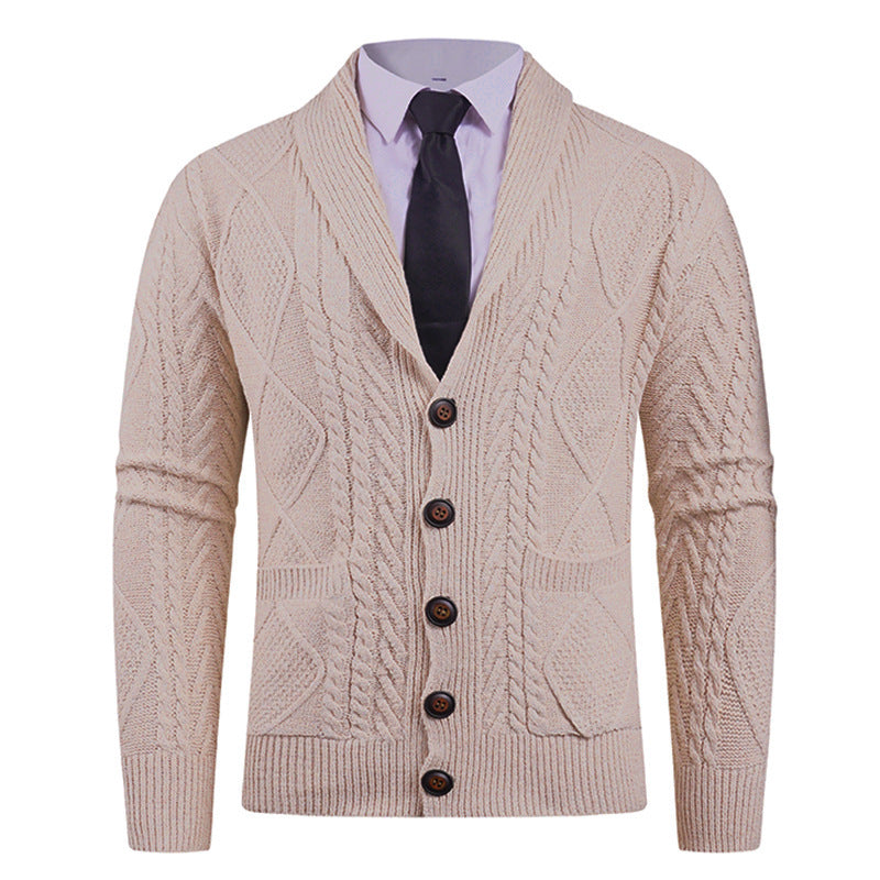 Herren nan Strickcardigan mit Schalkragen, Zopfmuster, aufgesetzten Taschen und Knopfleiste EB