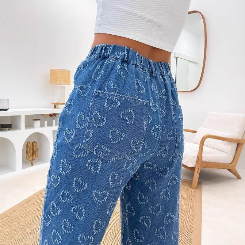 Damen Weite Jeans im verspielten Herzdesign EB