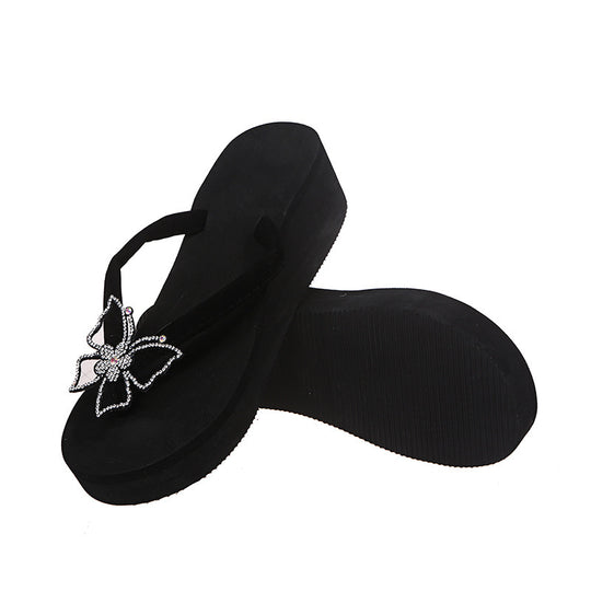 Damen Wedge-Zehentrenner mit glamourösem Blumendesign und rutschfester Sohle EB