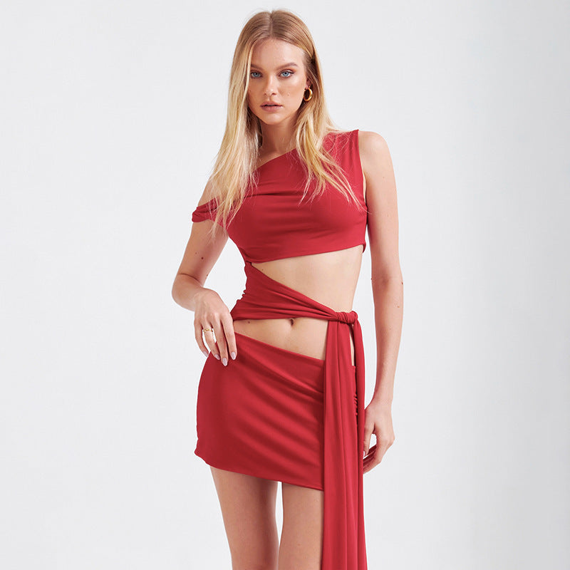 Damen modernes Wickelkleid mit raffinierter Cut-Out-Details EB