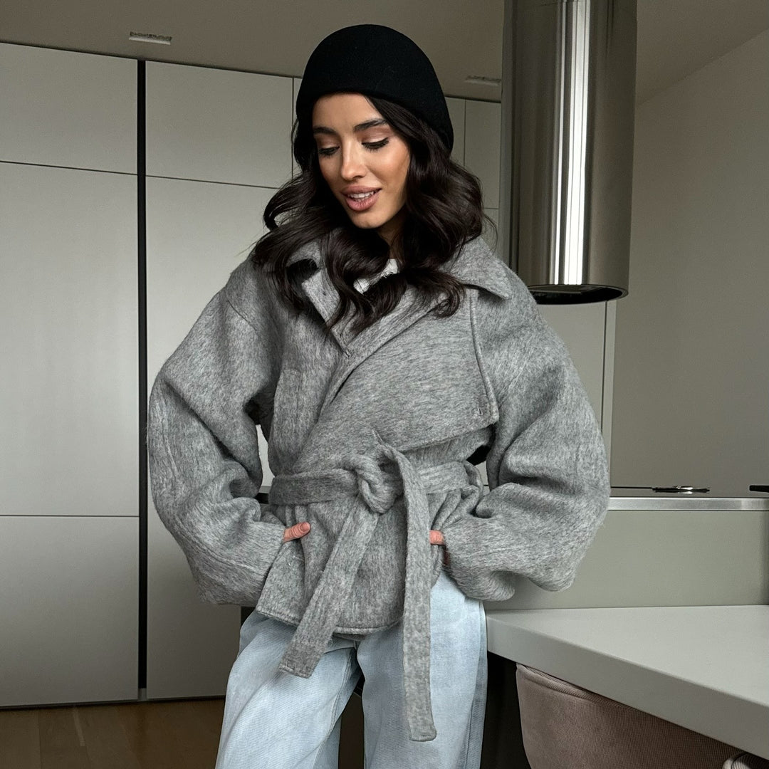 Damen Oversized Wolljacke mit Bindegürtel und lässigem Schnitt EB
