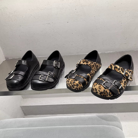 Damen Komfortable Sandalen mit praktischen Schnallen und robustem Fußbett EB