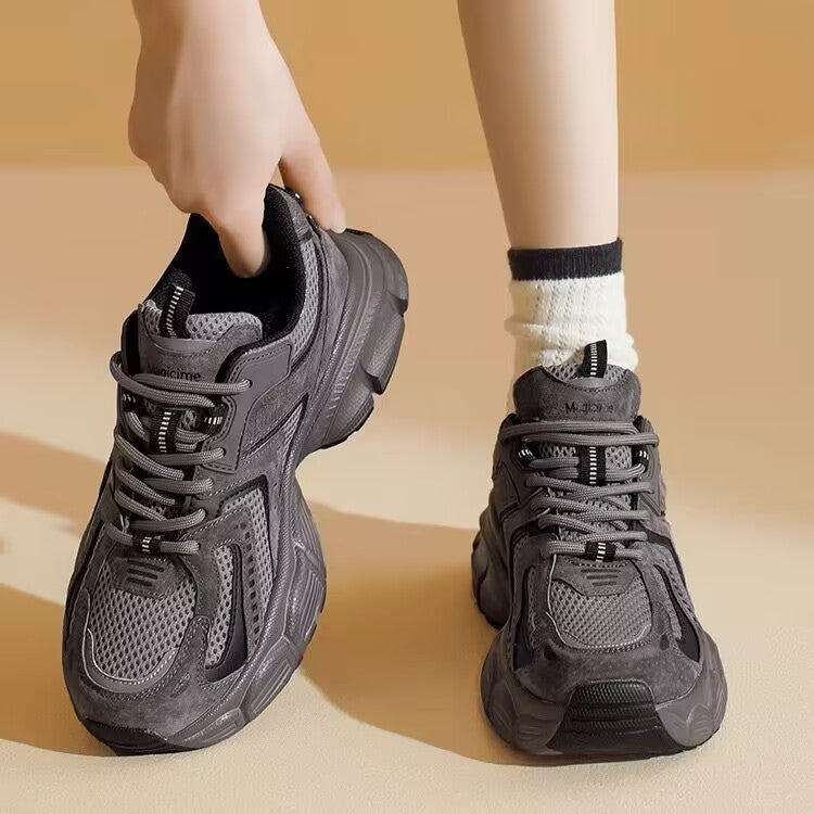 Damen Sportliche und atmungsaktive Sneakers EB