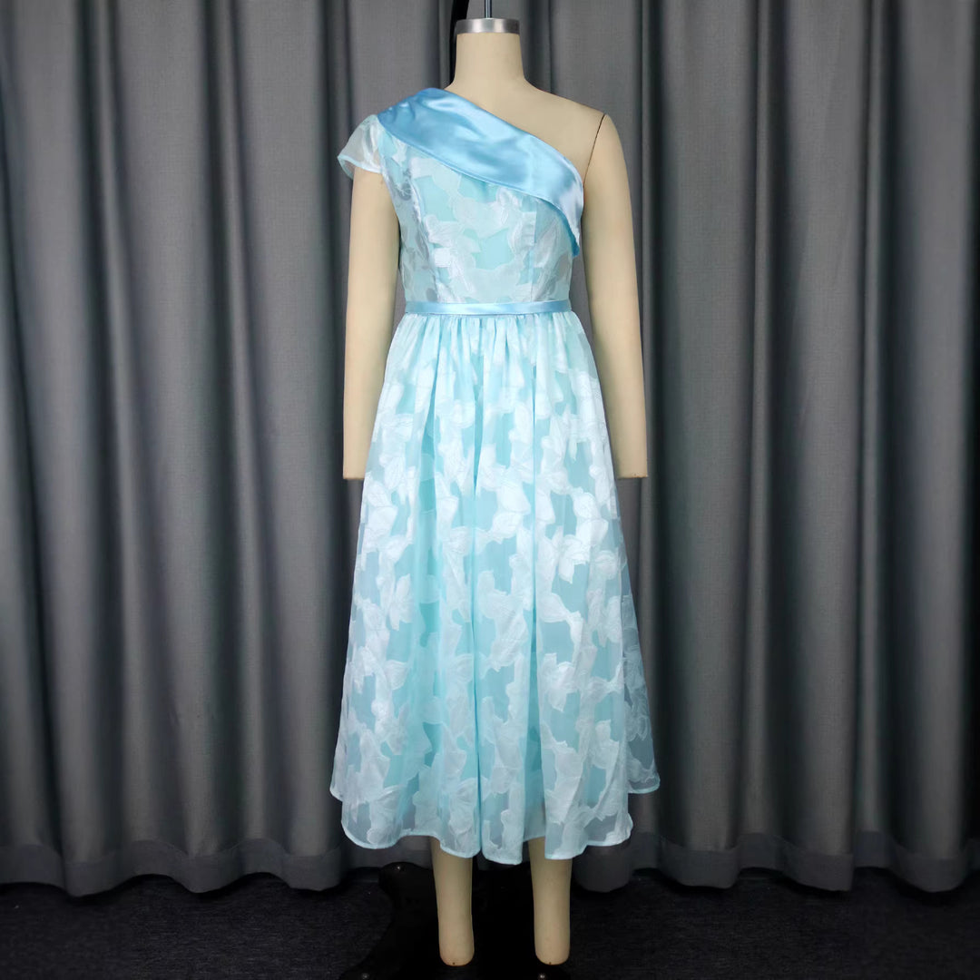 Damen Chiffon Abendkleid mit asymmetrischem Ausschnitt EB