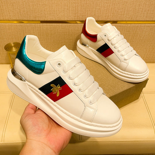 Damen Modische Sneakers mit buntem Akzent und elegantem Design EB