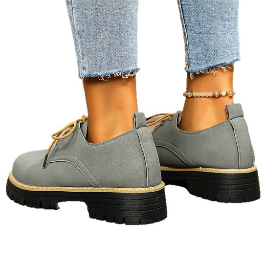 Damen Schnürschuhe mit robustem Profil und modernem Look EB