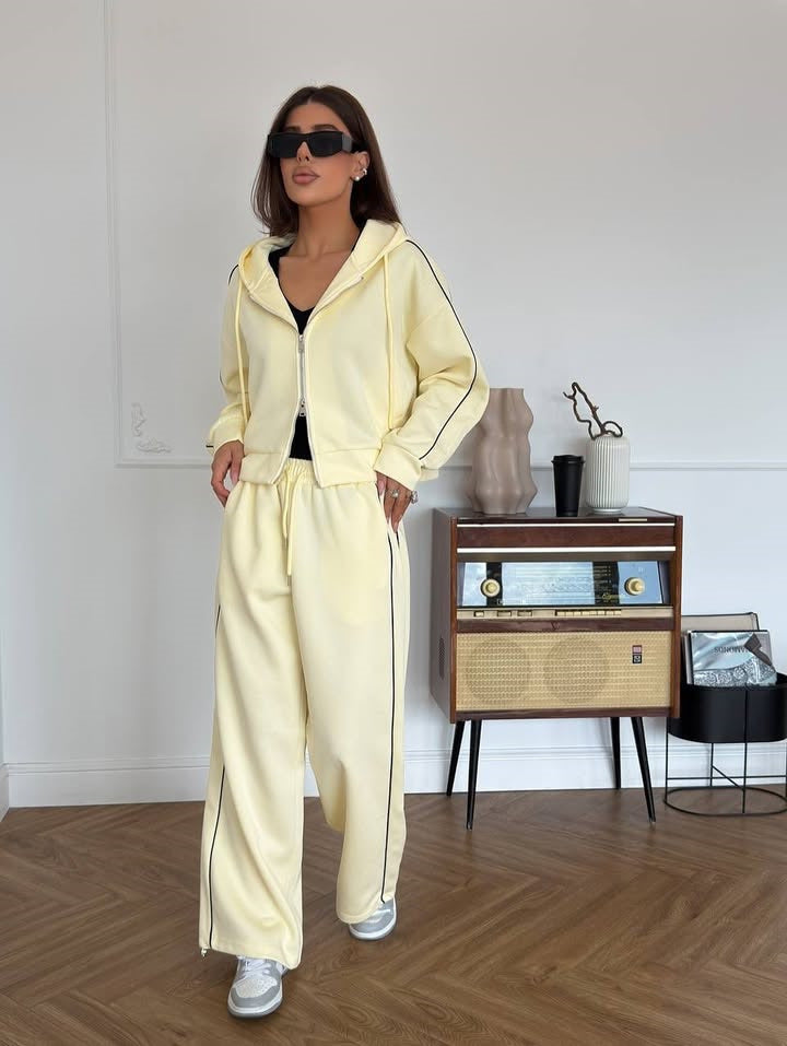 Damen Lässiges zweiteiliges Lounge-Set mit oversized Zipjacke und weitem Kordelzug-Hosenbund EB