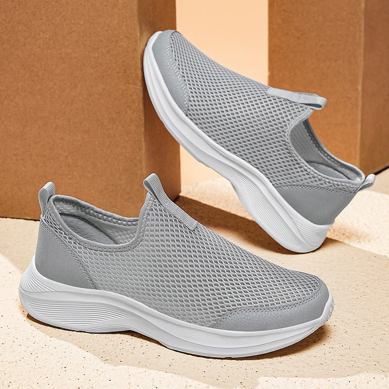 Damen Leichte und atmungsaktive Slip-On Sneakers mit flexiblem Mesh-Heel von EB