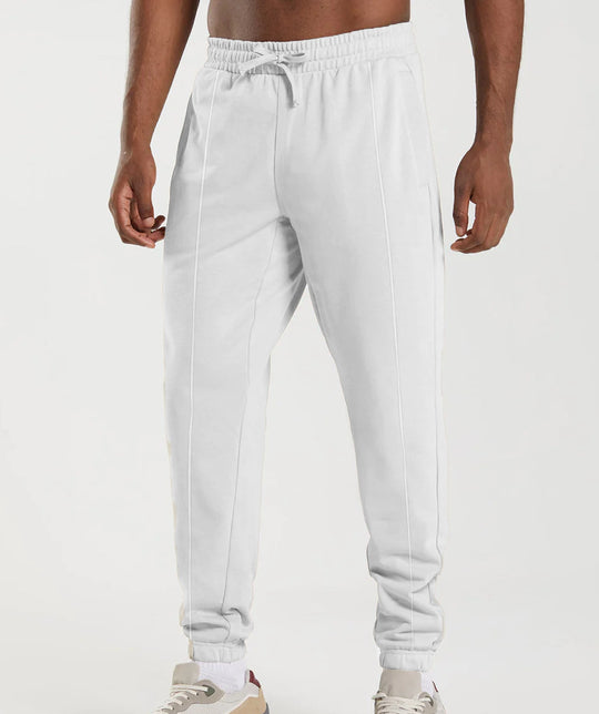 Herren Sportliche Jogginghose mit elastischem Bund und seitlichen Taschen EB