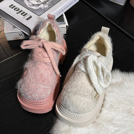 Damen Modische und atmungsaktive Plateau-Sneaker mit kuscheligem Obermaterial EB