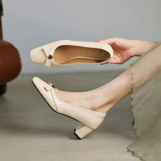 Damen elegante Pumps mit zartem Schleifen-Detail EB