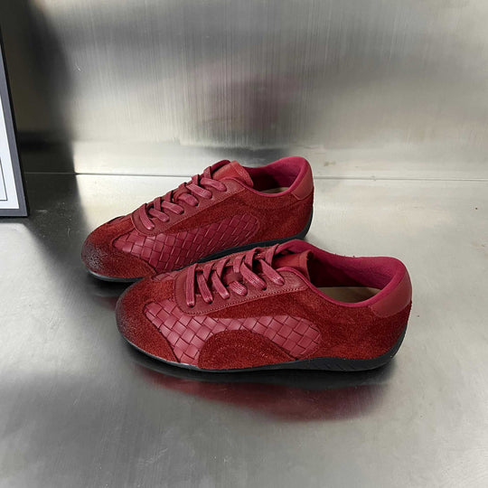 Damen Sportliche Sneaker mit exklusivem Veloursleder und modernem Flechtdesign EB