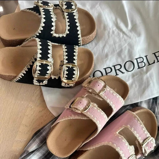 Damen Comfort-Sandalen mit zweifachen verstellbaren Riemen, gepolstertem anatomischem Fußbett und goldener Metallschnalle EB