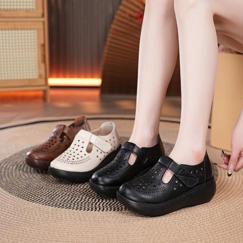 Damen Atmungsaktive Clogs mit seitlichem Klettverschluss und perforiertem Design EB