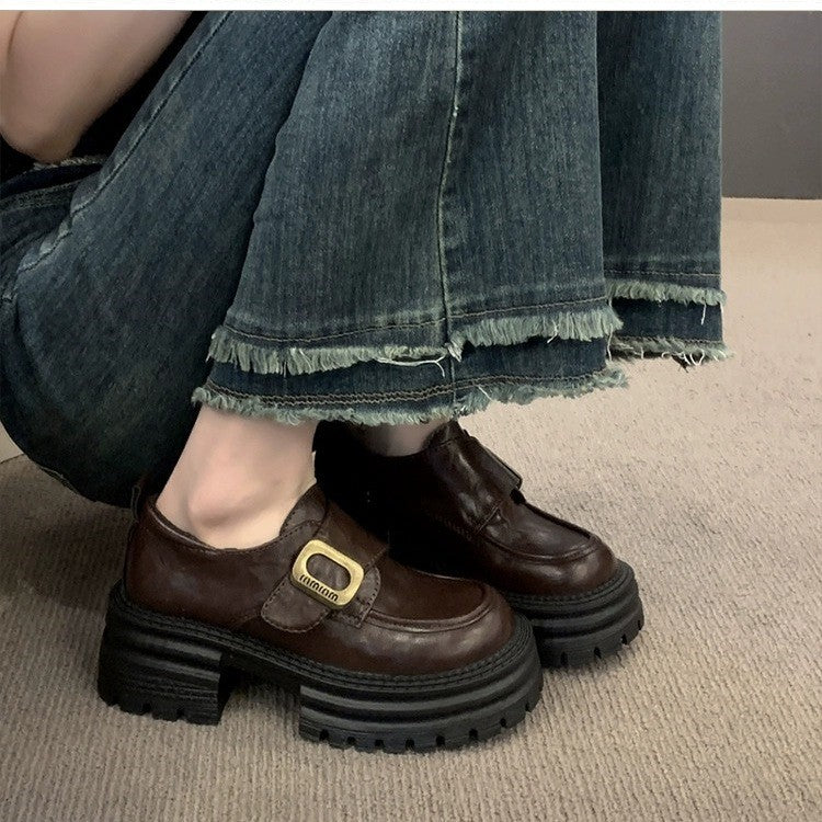Damen Chunky Schnürschuhe mit robustem Plateau und modischer Schnallen-Applikation EB