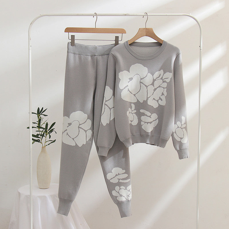 Damen Strickanzug mit floralen Designs EB