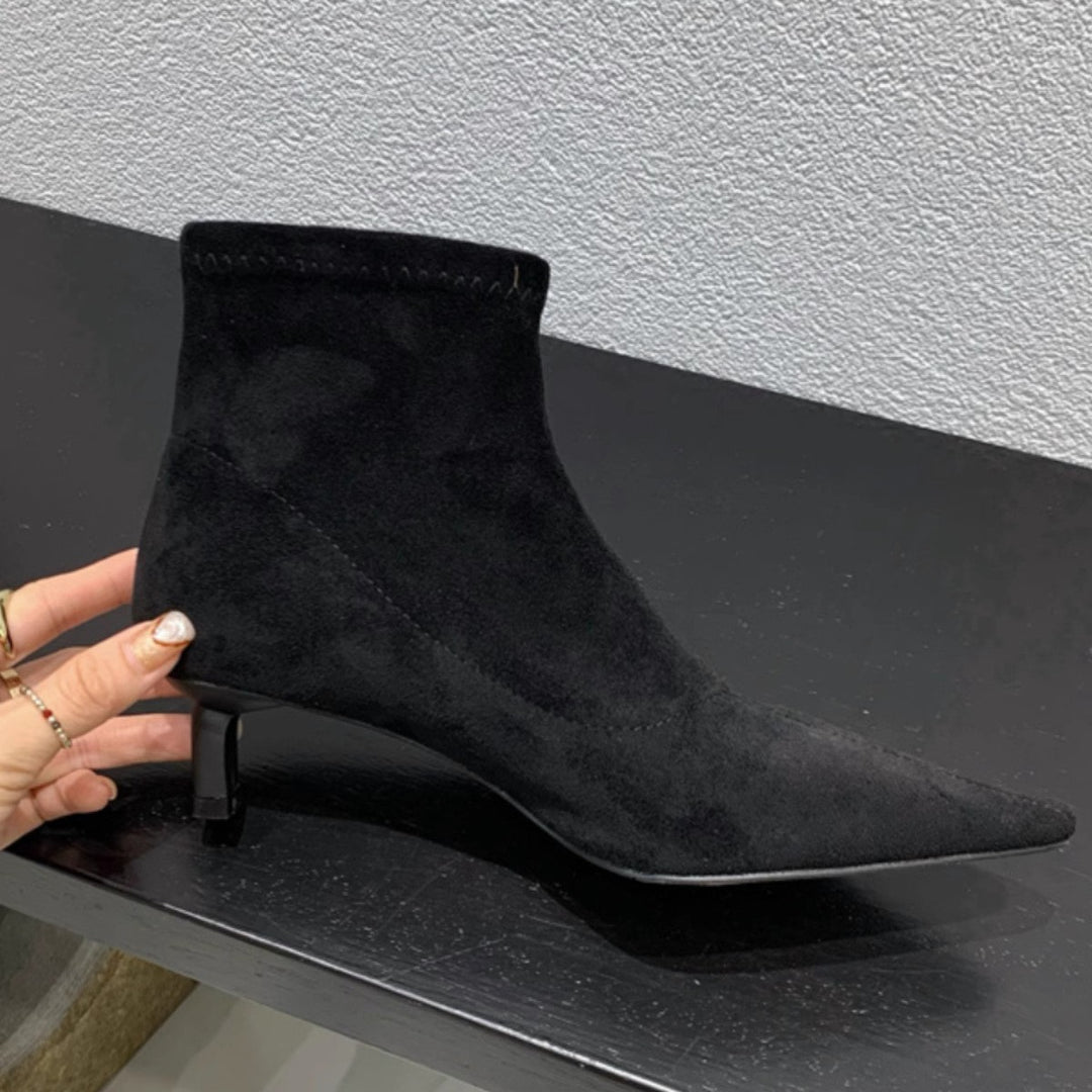 Damen Elegante Ankle-Boots aus weichem Wildleder mit modischem Stiletto EB