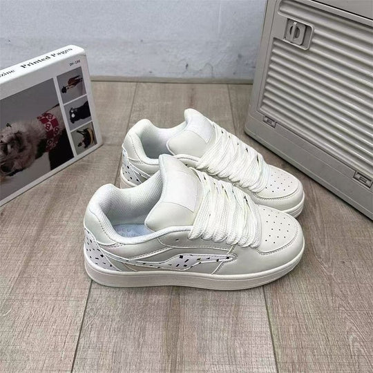 Damen Freizeit Sneakers mit perforierter Oberfläche und bequemer Sohle EB