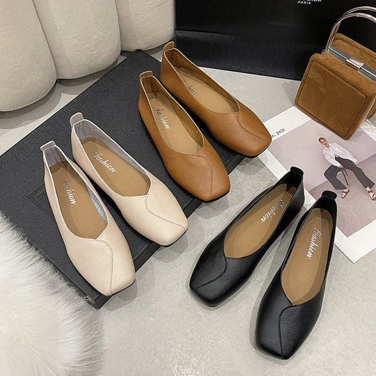 Damen Ballerinas mit spitzer Kappe und komfortablem Fußbett EB