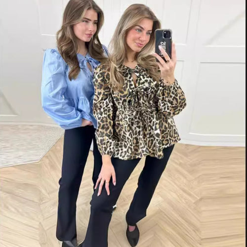 Damen Bluse mit Leopardenmuster und eleganten Rüschendetails EB