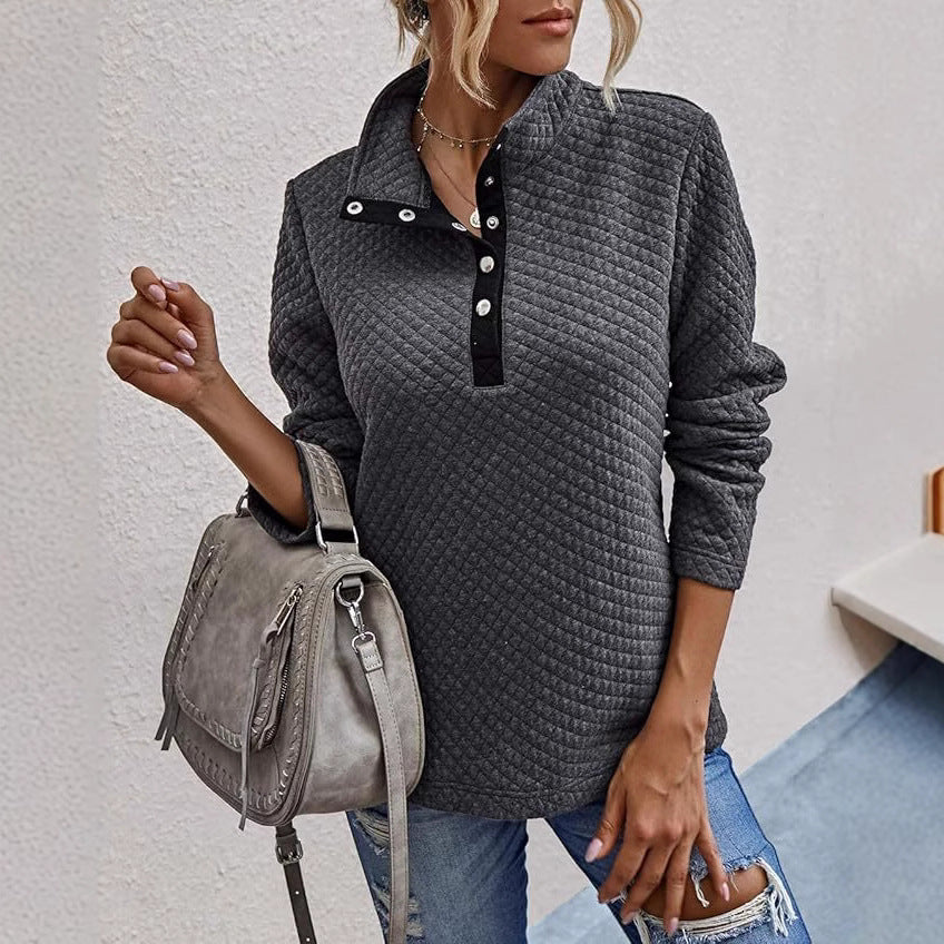 Damen Stepp-Pullover mit kontrastierendem Kragen und Knopfdetail EB