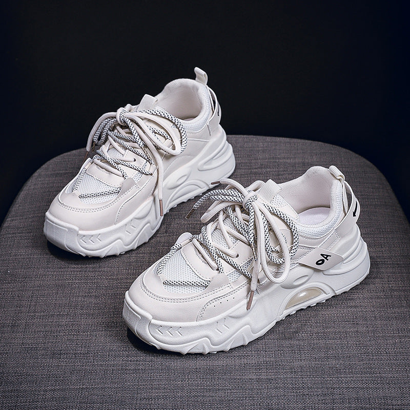 Damen Sportliche Chunky Sneakers mit atmungsaktiver Mesh-Oberfläche und gepolsterter Sohle EB