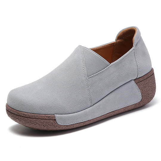 Damen Komfortable Slip-On Sneakers mit anpassungsfähiger Sohle EB