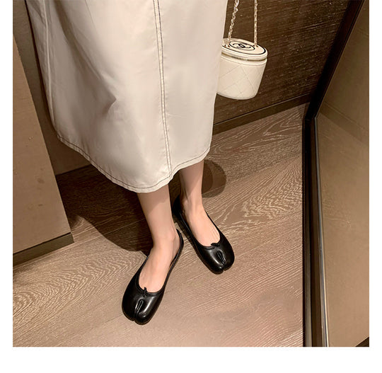Damen Ballerinas mit eleganter Metallic-Oberfläche und formschöner Silhouette EB