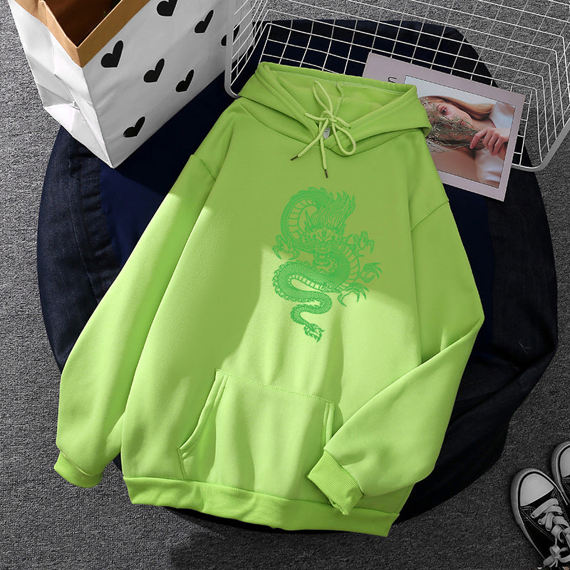 Unisex nan Kapuzenpullover mit detailreichem Drachenmotiv, Oversize‑Schnitt und Kängurutasche EB