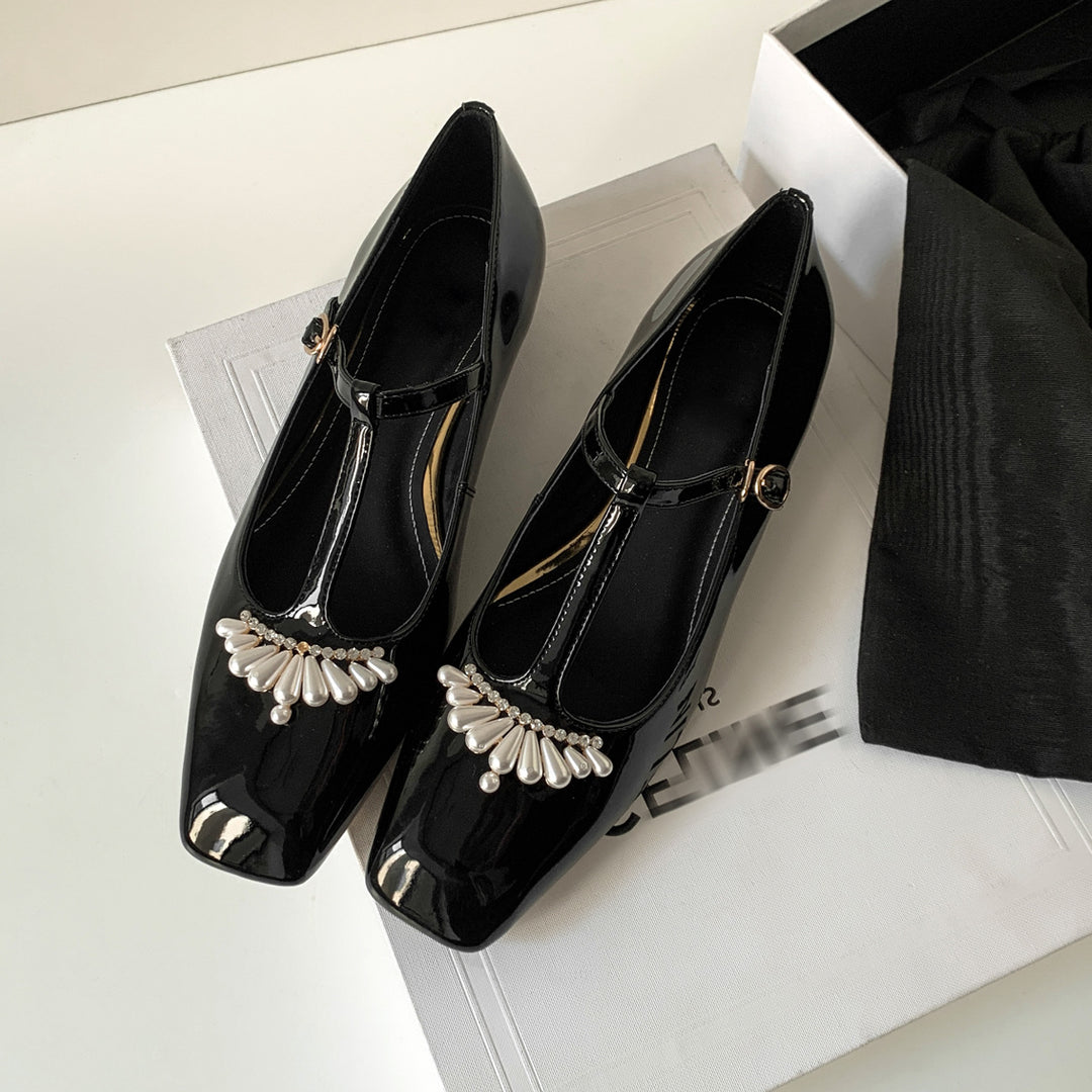 Damen Elegante und stilvolle Ballerinas mit Perlenapplikation EB