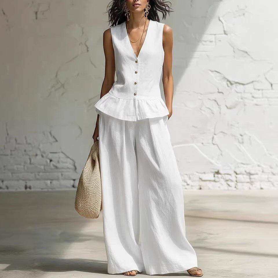 Damen lässiger Jumpsuit mit peplum Schnitt und Knopfdetails EB