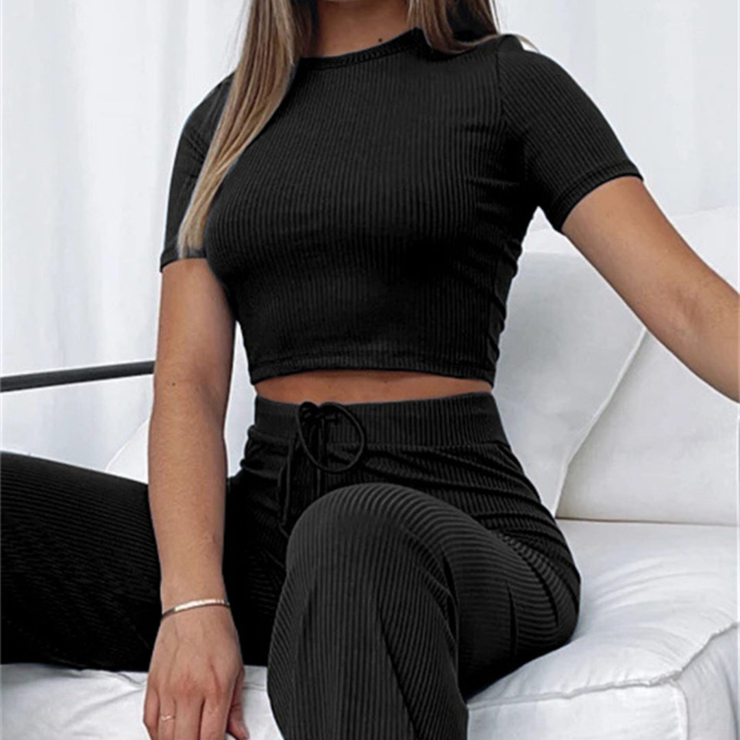 Damen Geripptes Crop-Set aus Stretch‑Jersey mit taillenhoher Kordel-Hose EB