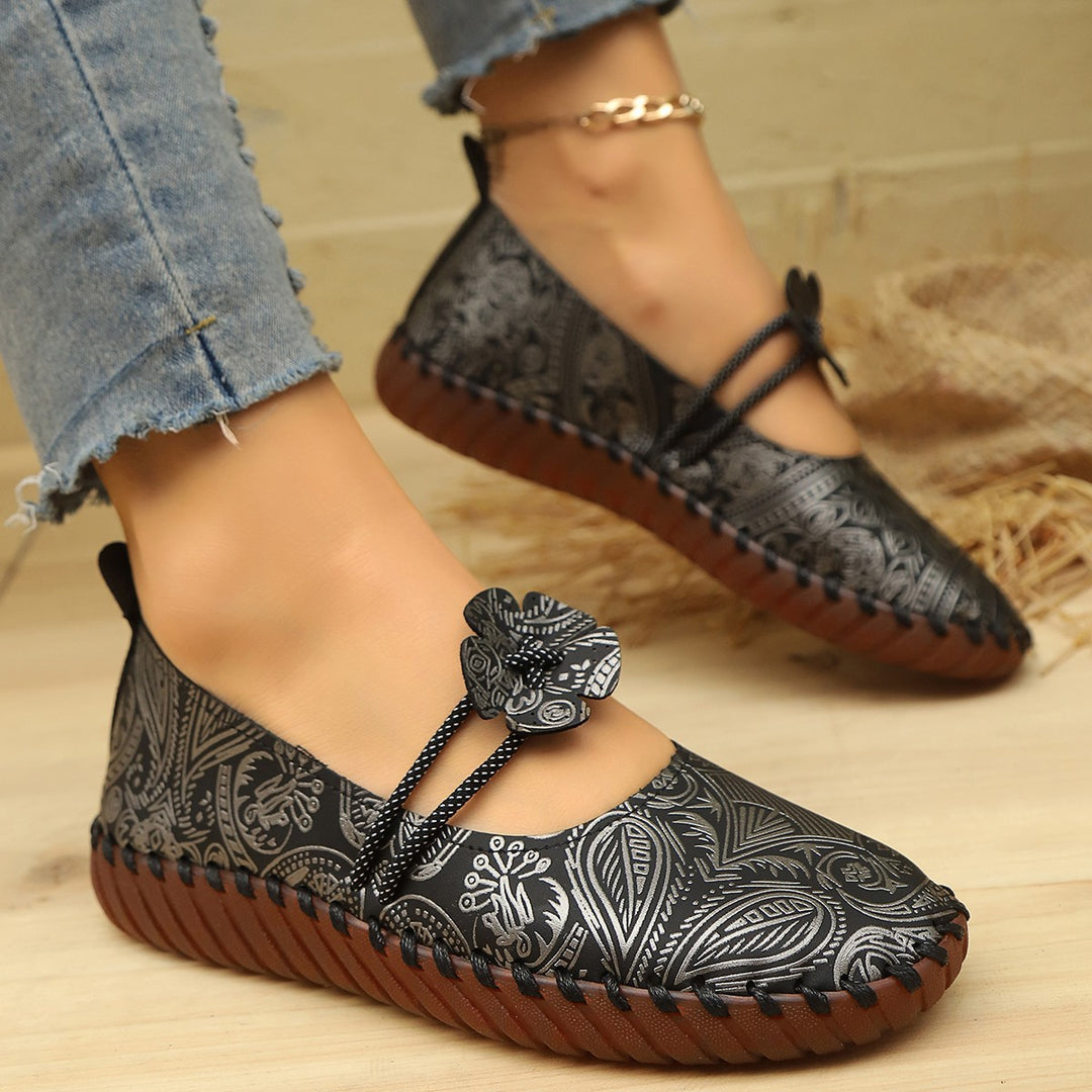 Damen nan flache Mokassin-Ballerina mit Paisley-Laserprint elastischem Kordelverschluss handgenähter Rahmennaht und flexibler profilter Laufsohle EB