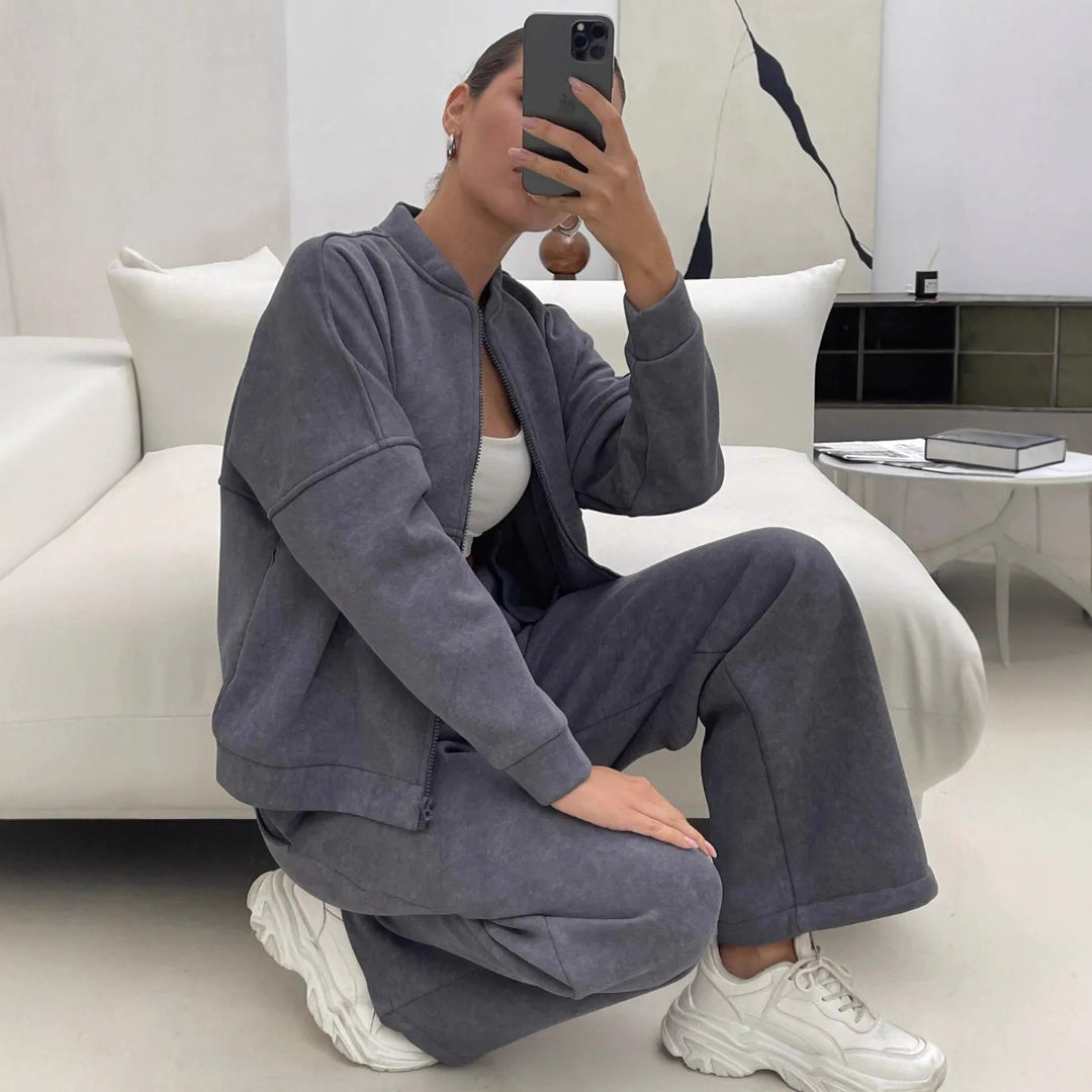 Damen Zweiteiliges Loungewear-Set mit kurzem Bomber-Zip und weiter hochgeschnittener Jogginghose EB