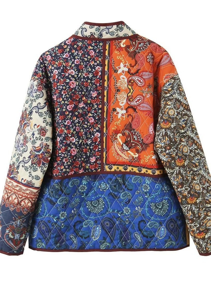 Damen gesteppte Patchworkjacke mit floralem Design und praktischen Taschen EB