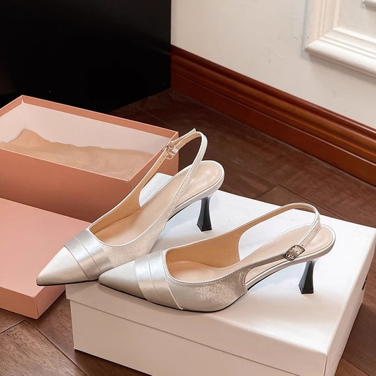 Damen Slingback-Pumps mit elegantem Spitzenzehen und verstellbarem Riemen EB