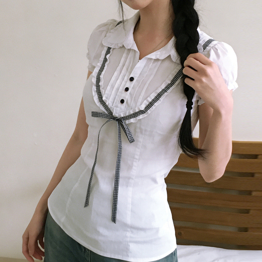 Damenbluse mit Rüschendetails und kontrastierendem Halsband EB