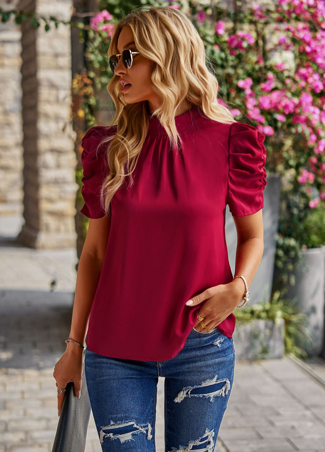 Damen Elegantes Oberteil mit Puffärmeln und subtilen Rüschendetails EB