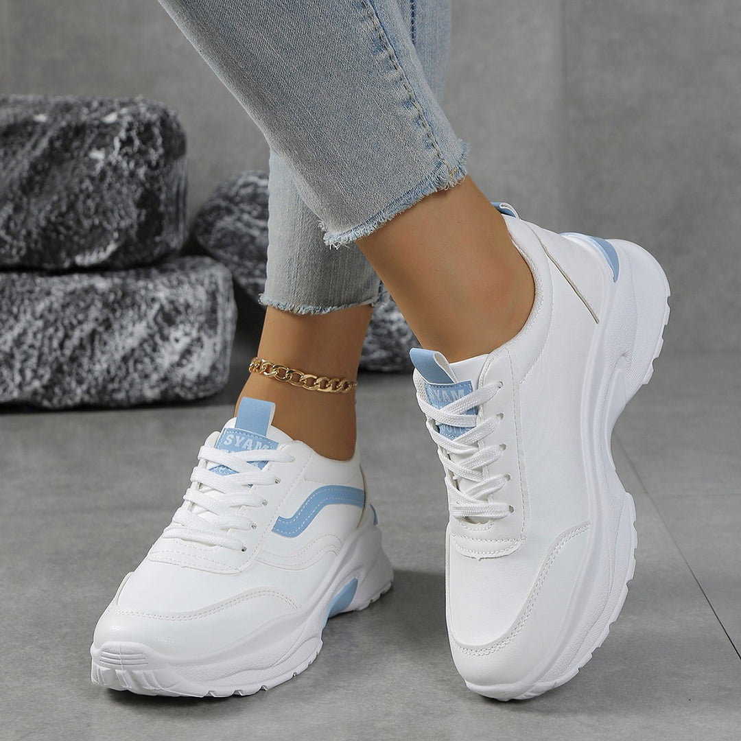 Damen Sportliche Sneakers mit atmungsaktiver Oberflächenstruktur und trendigem Dämpfungssystem EB