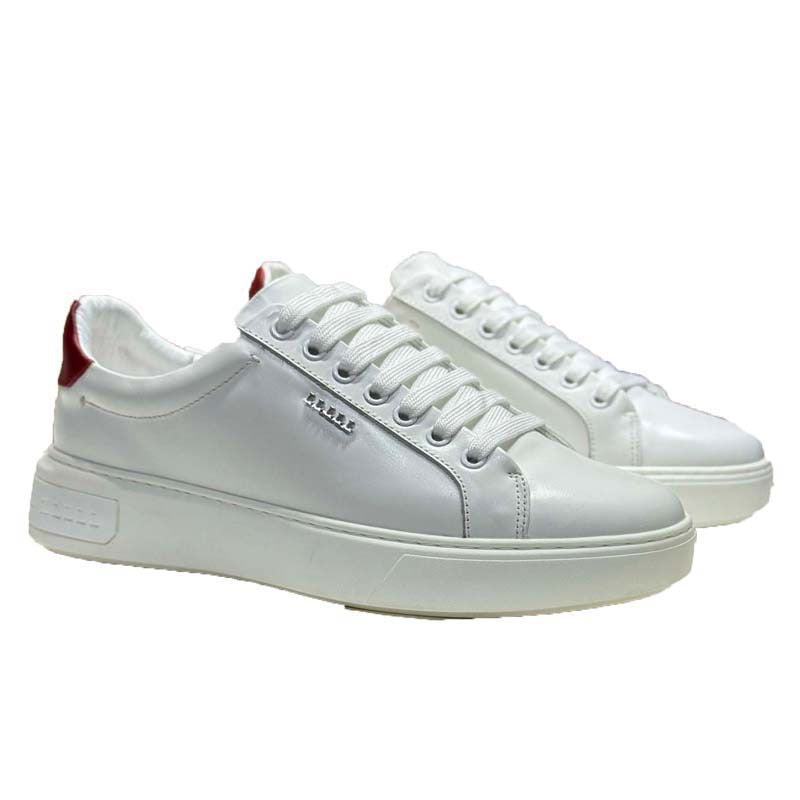 Damen Klassische Sneakers mit eleganten Akzenten von EB