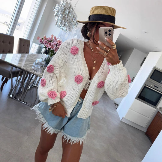 Damen gemütlicher Strickcardigan mit verspielten Blumenapplikationen EB