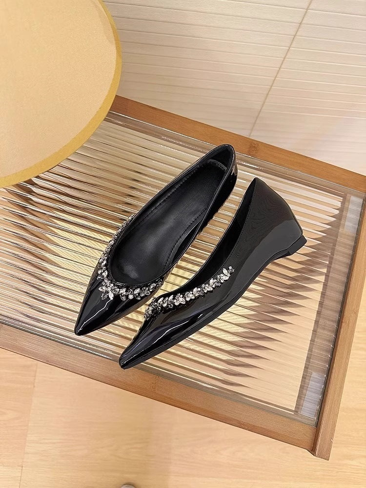 Damen elegante Ballerinas mit funkelnden Strass-Details EB
