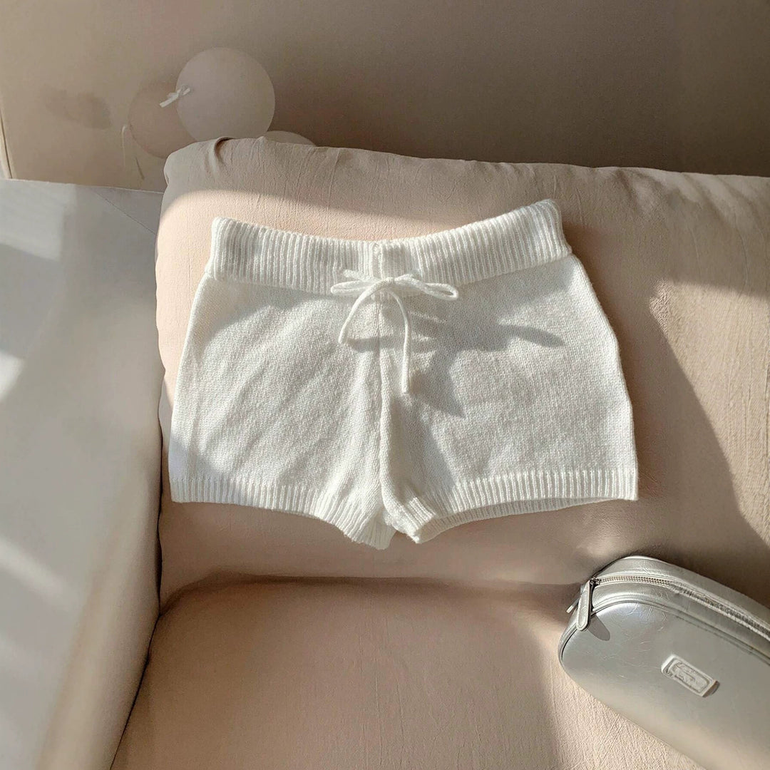 Damen weiche Strickshorts mit praktischem Kordelzug EB