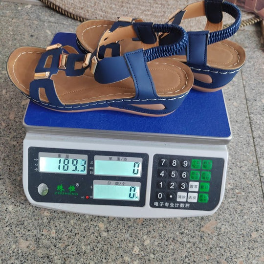 Damen Modische Riemensandalen mit glänzenden Akzenten EB