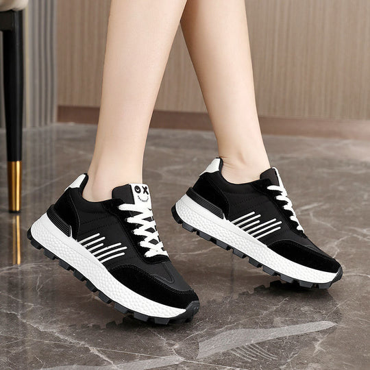 Damen Sportliche Sneaker mit rutschfester Sohle und dämpfendem Innenfutter EB