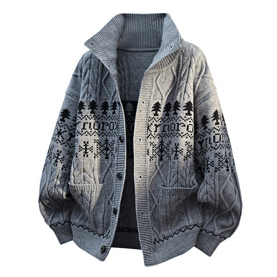 Damen nan gestrickter Norweger-Cardigan mit Stehkragen, Zopfmuster und aufgesetzten Taschen EB