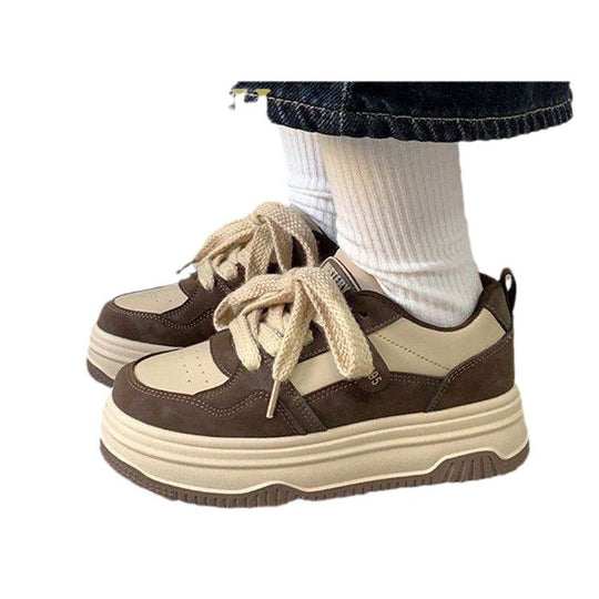 Damen modische Sneakers mit verstärktem Plateau und einzigartiger Schnürung EB