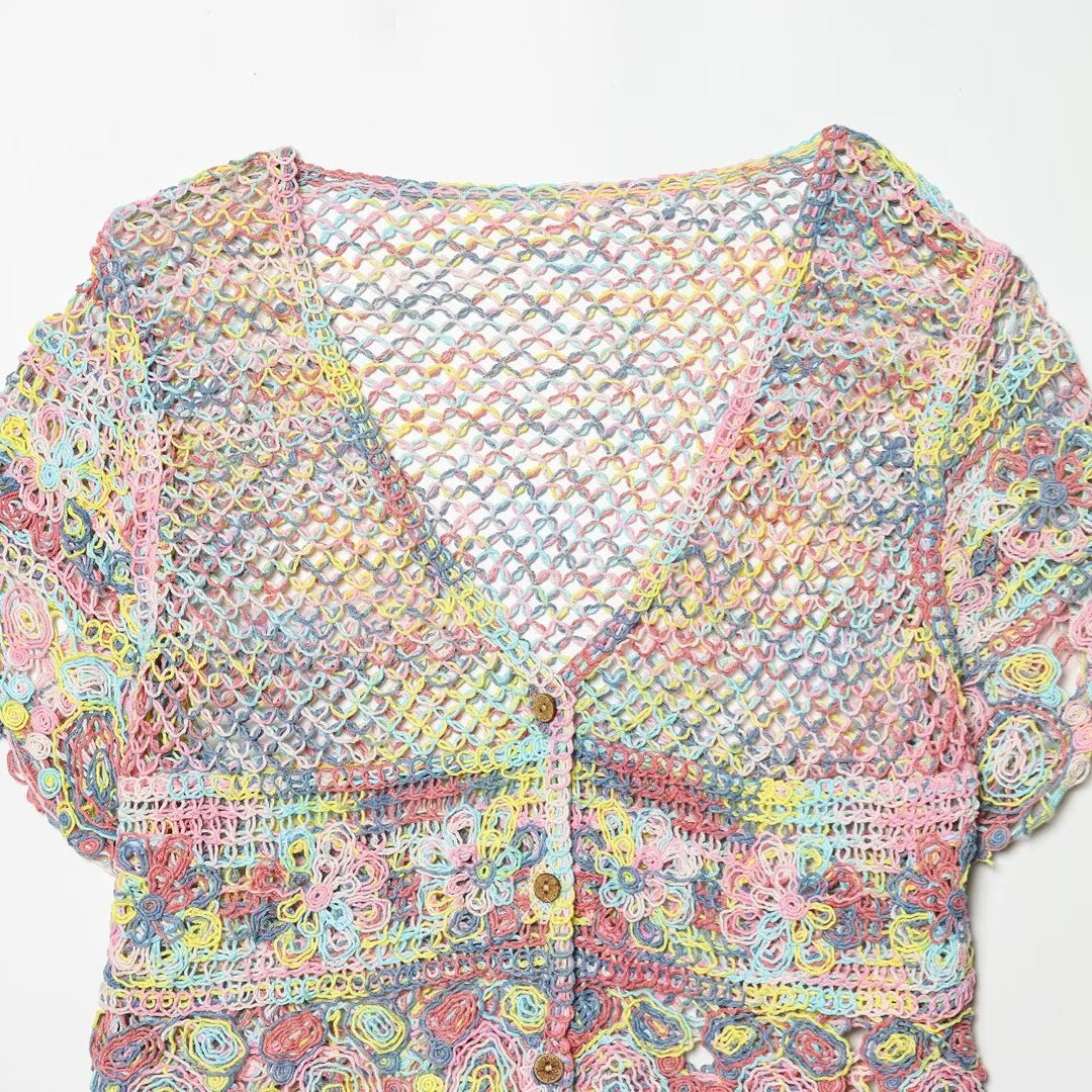 Damen Strickoberteil mit buntem Häkelmuster und zartem V-Ausschnitt EB